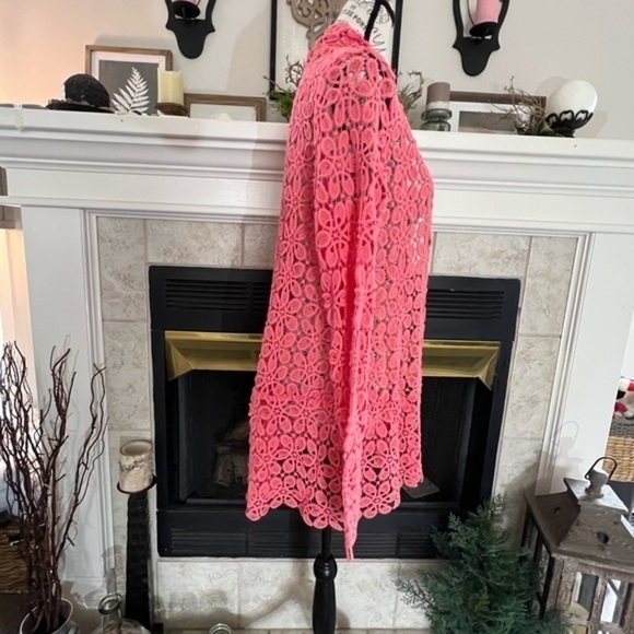 Neiman Marcus exclusive lace open jacket. - Picture 11 of 12